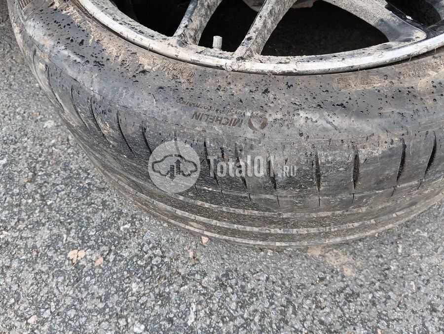 Фото Mercedes-Benz GLE-класс AMG 124