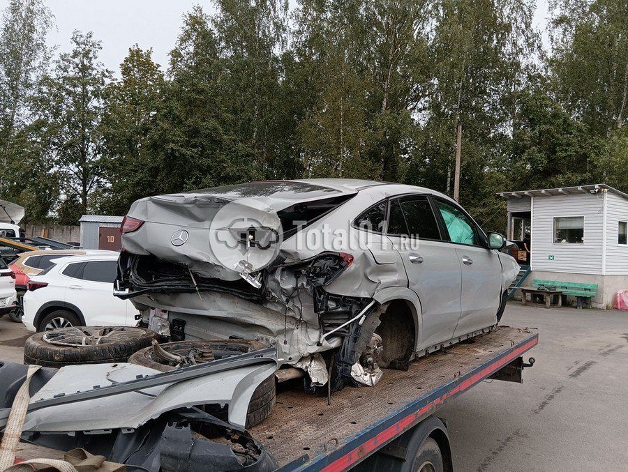 Фото Mercedes-Benz GLE-класс AMG 134