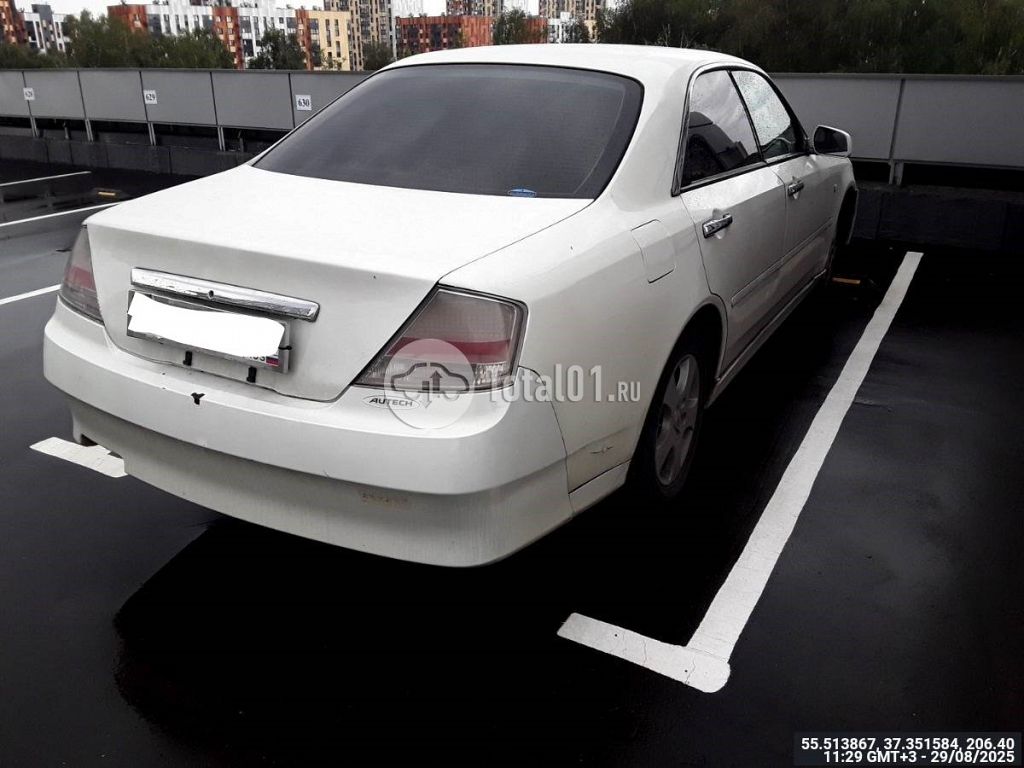Фото Nissan Gloria 8