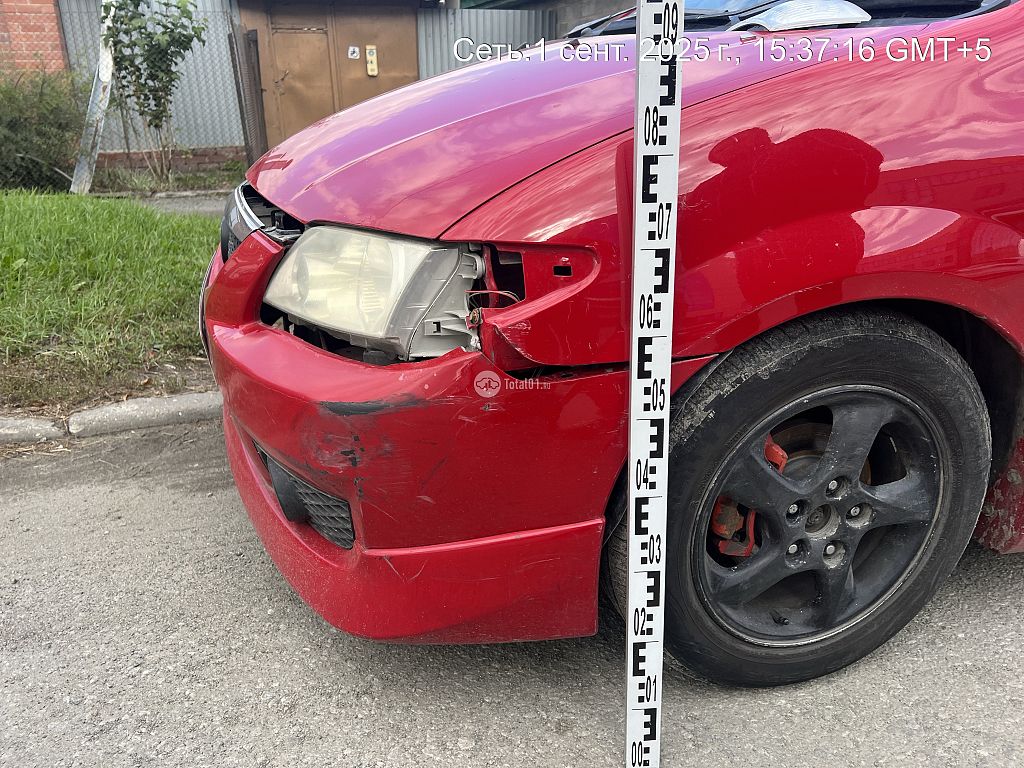 Фото Mazda Premacy 10