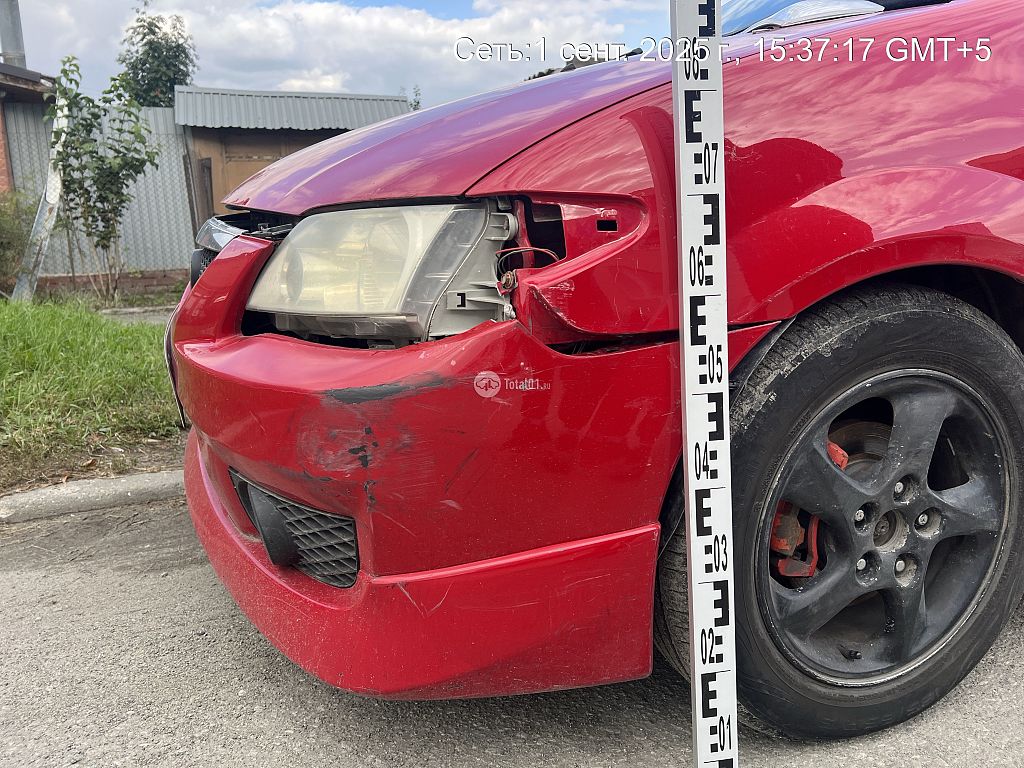 Фото Mazda Premacy 14