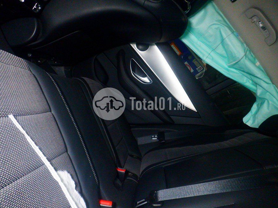 Фото Mercedes-Benz E220 68