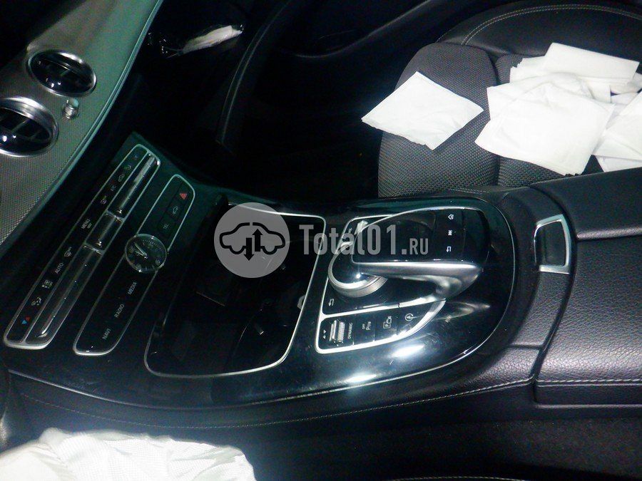 Фото Mercedes-Benz E220 80