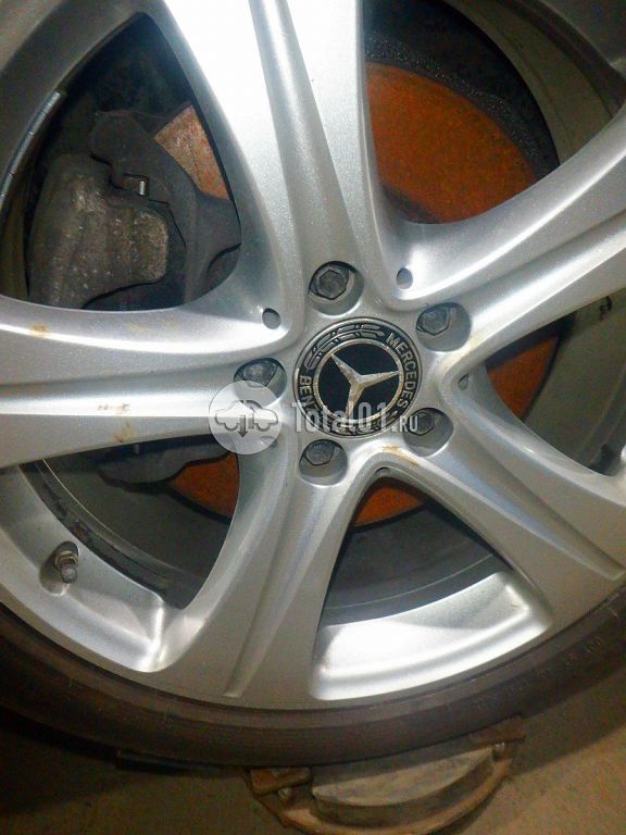 Фото Mercedes-Benz E220 106