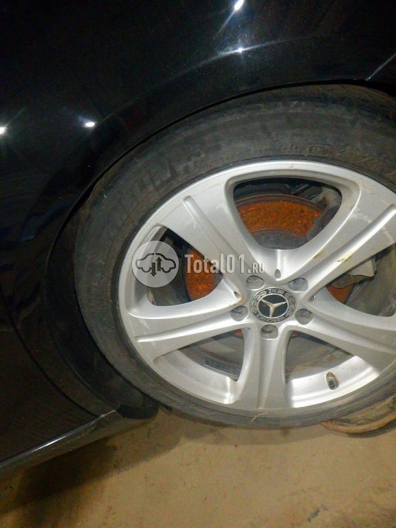 Фото Mercedes-Benz E220 180