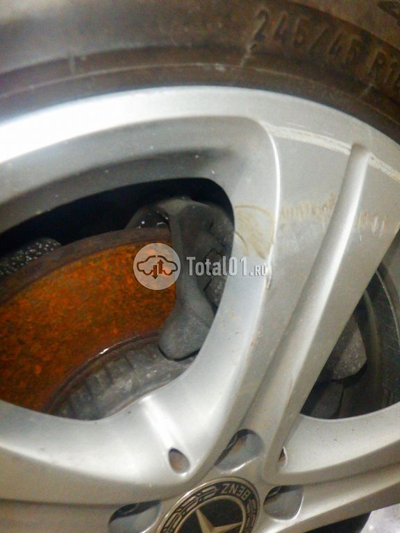 Фото Mercedes-Benz E220 214