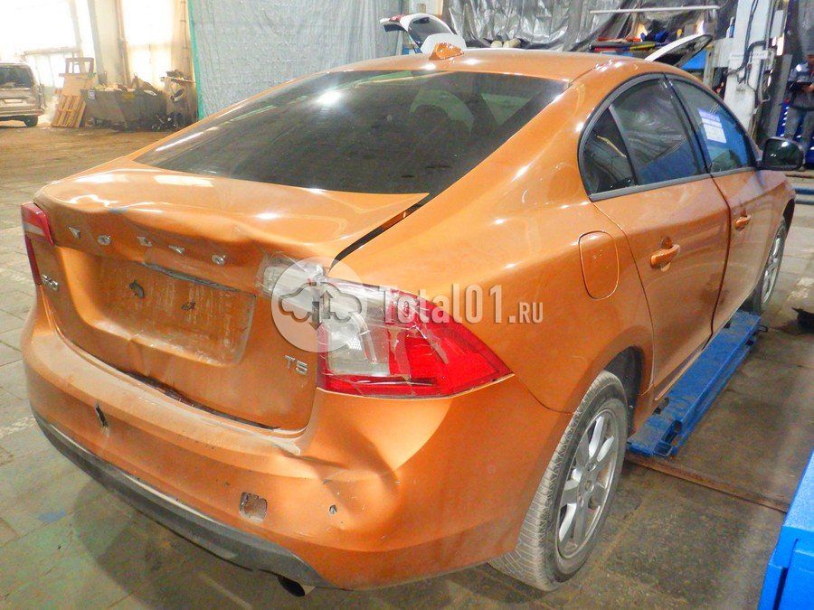 Фото Volvo S60 20