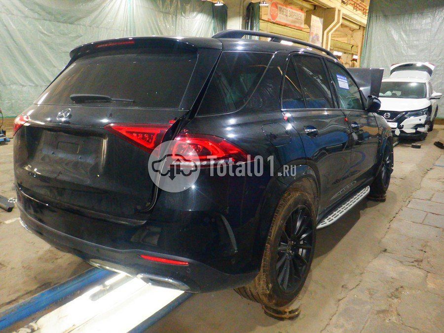 Фото Mercedes-Benz GLE-класс 2