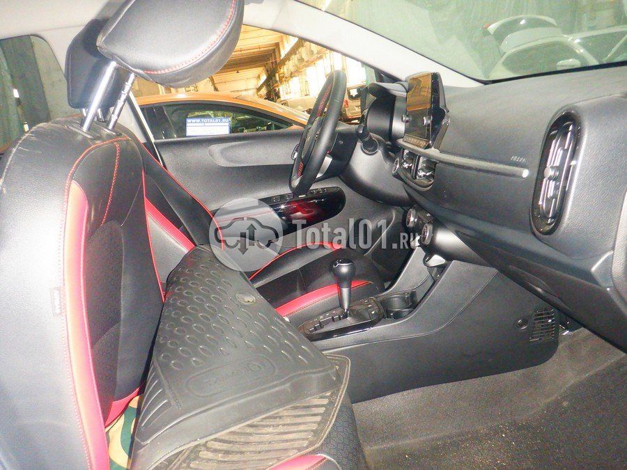 Фото KIA Picanto 22
