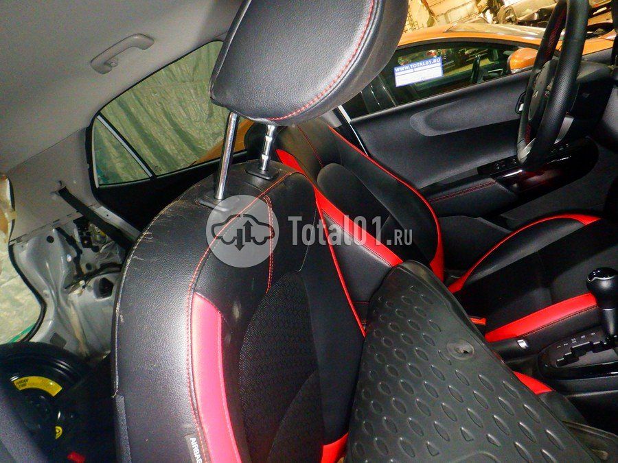 Фото KIA Picanto 28