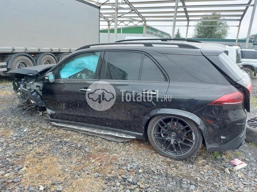 Фото Mercedes-Benz GLE-класс AMG 12
