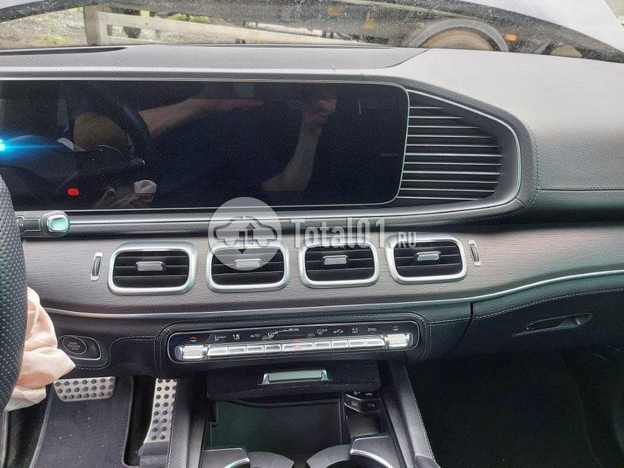 Фото Mercedes-Benz GLE-класс AMG 98