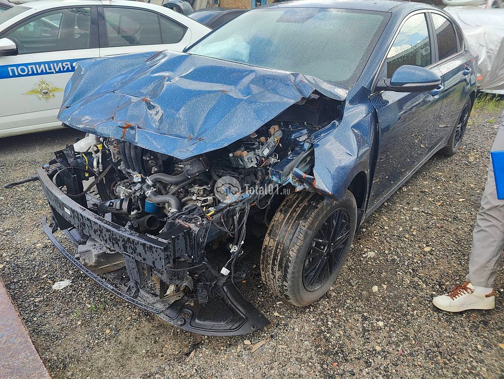 Фото KIA Cerato 12