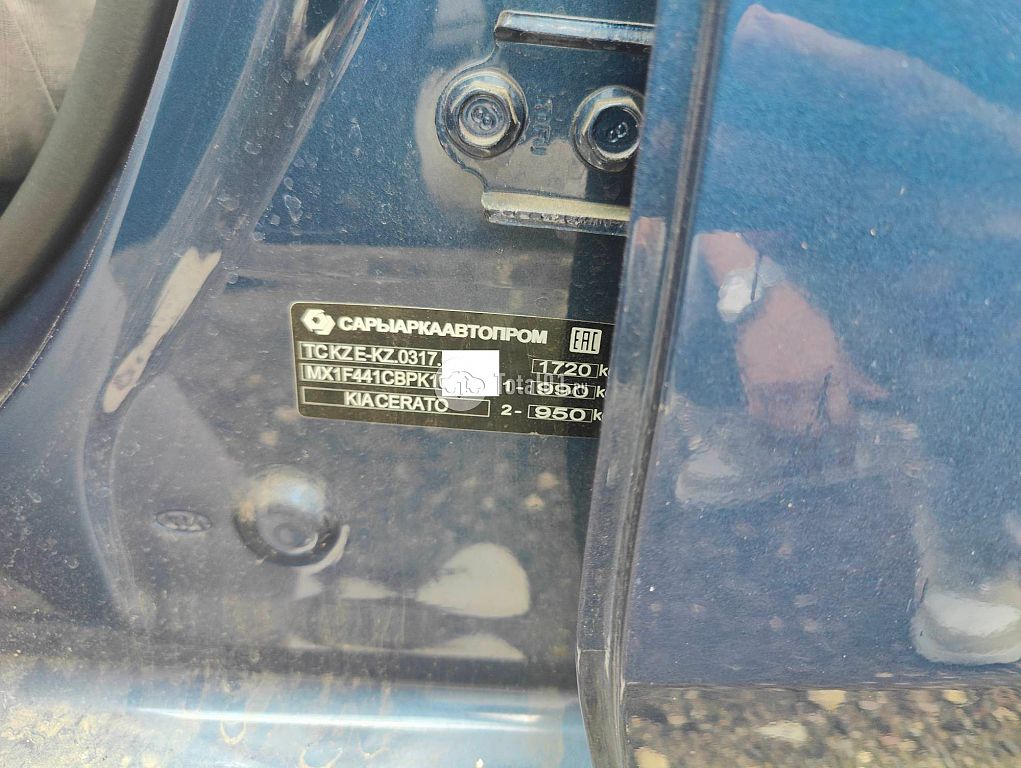 Фото KIA Cerato 28