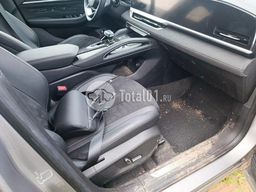 Фото Geely Monjaro 30