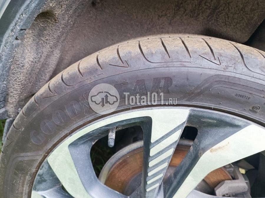 Фото Geely Monjaro 110