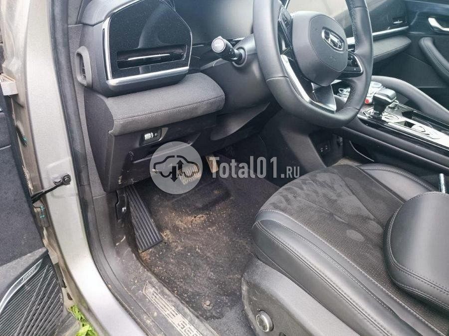 Фото Geely Monjaro 154