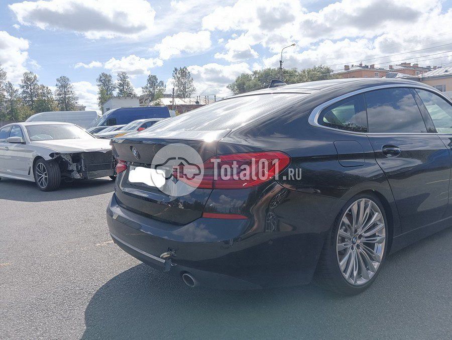 Фото BMW 6 серия 16