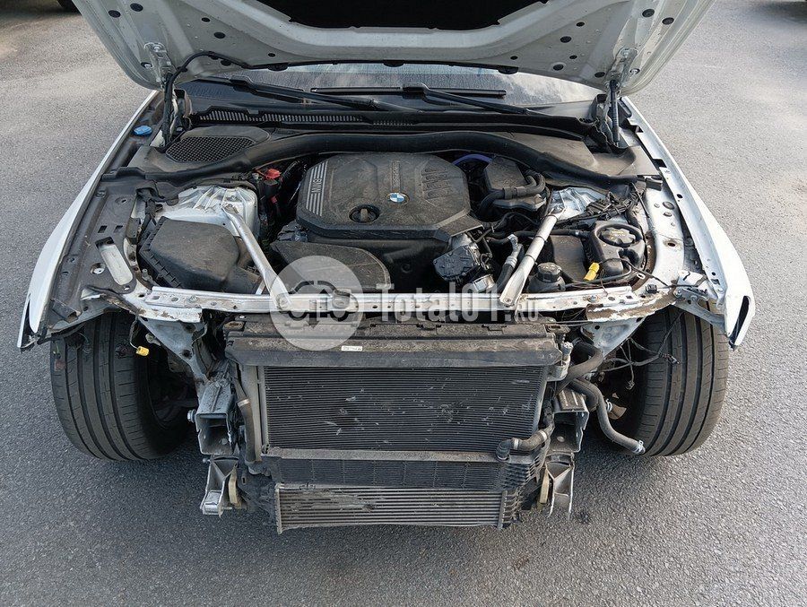 Фото BMW 5 серия 32