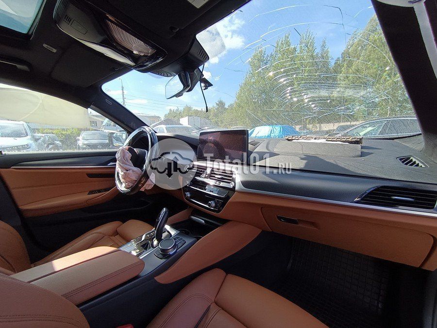 Фото BMW 5 серия 102