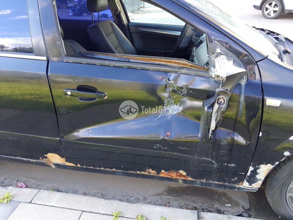 Фото Opel Astra 4