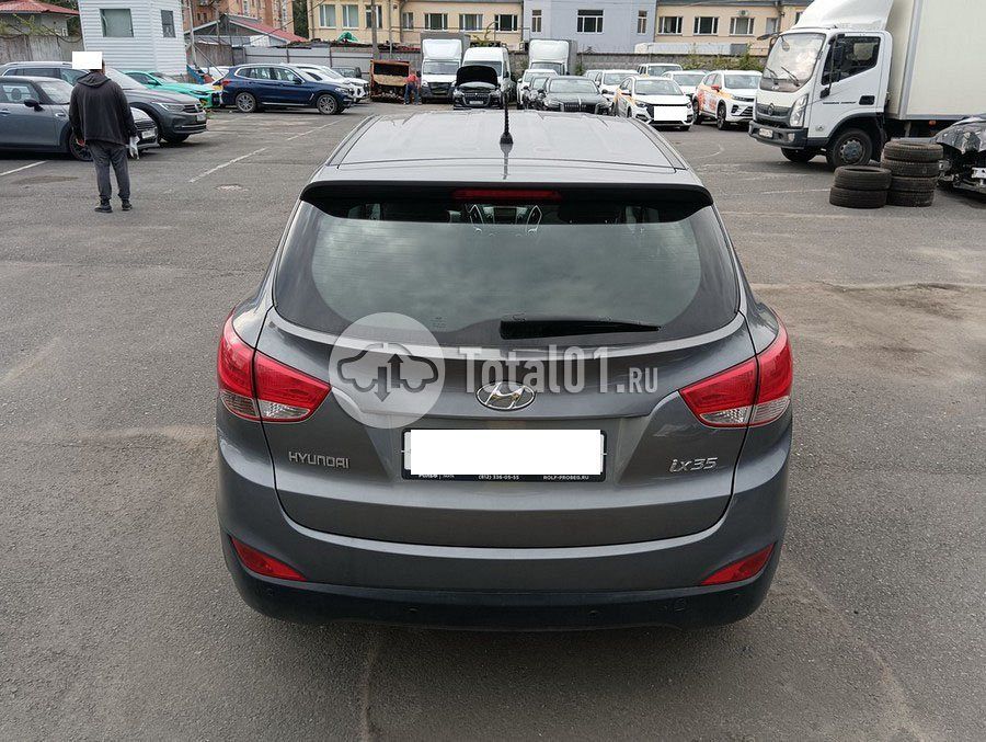 Фото Hyundai ix35 18