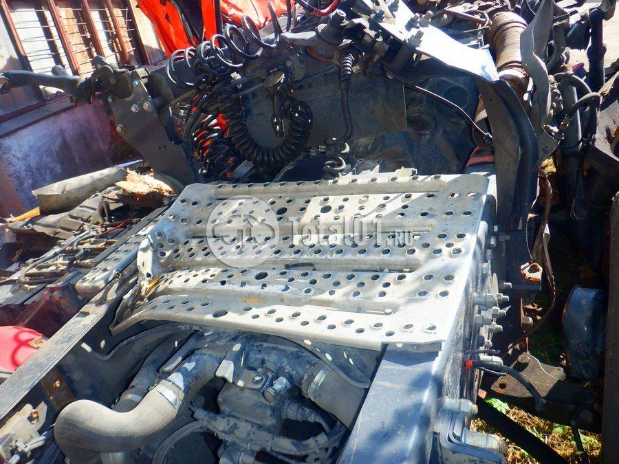 Фото Scania R-Series 318