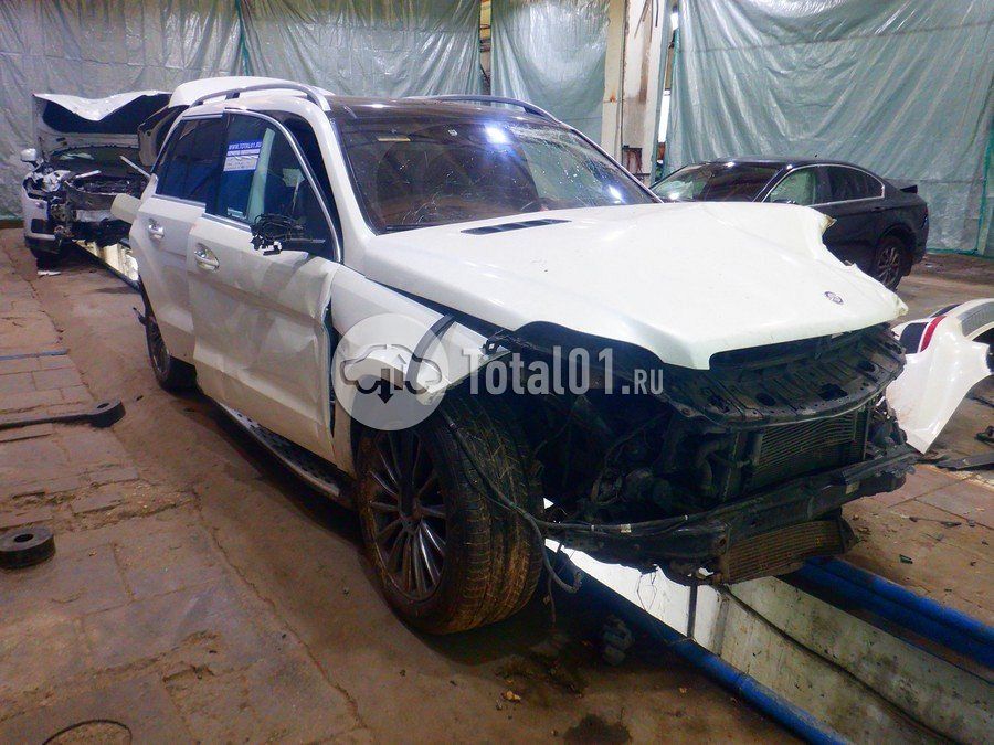 Фото Mercedes-Benz GL-класс AMG 6