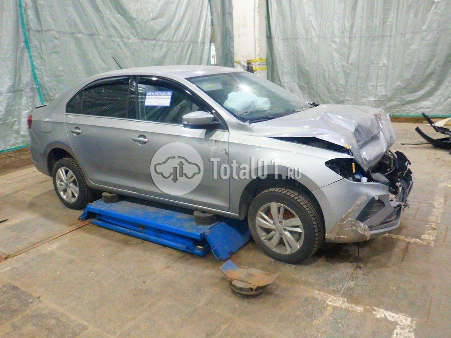 Фото Volkswagen Polo 8