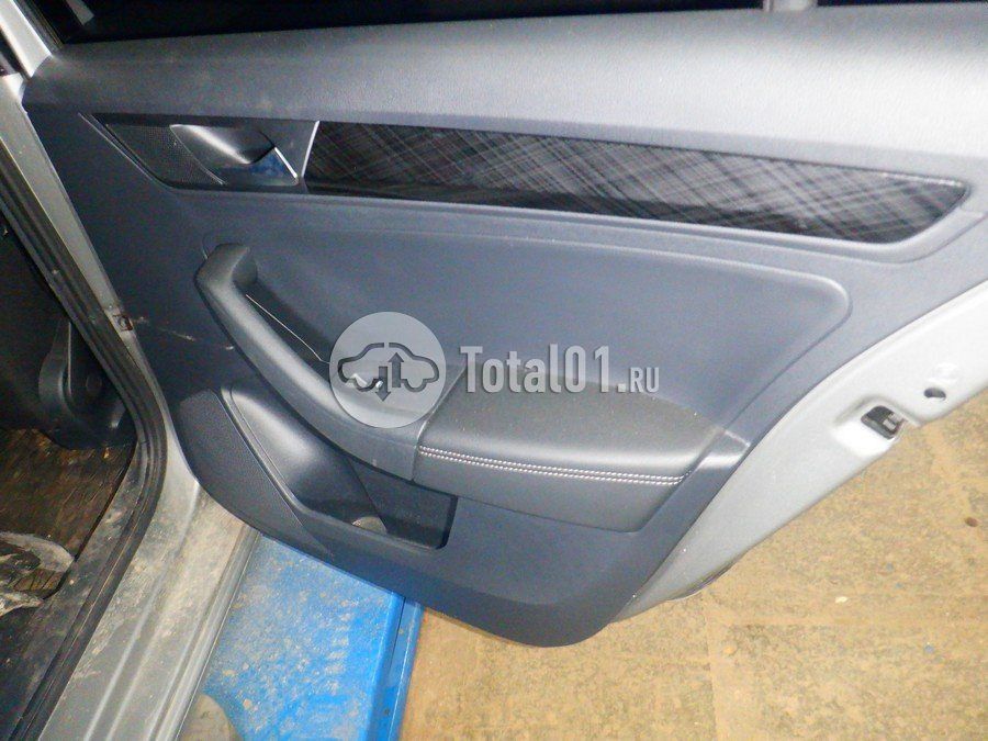 Фото Volkswagen Polo 44