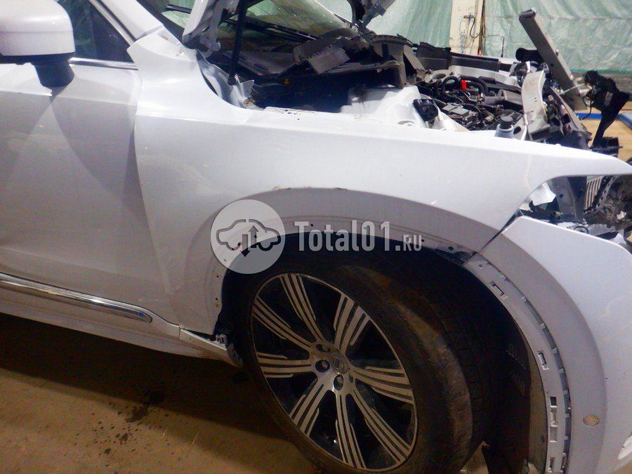 Фото Volvo XC90 198