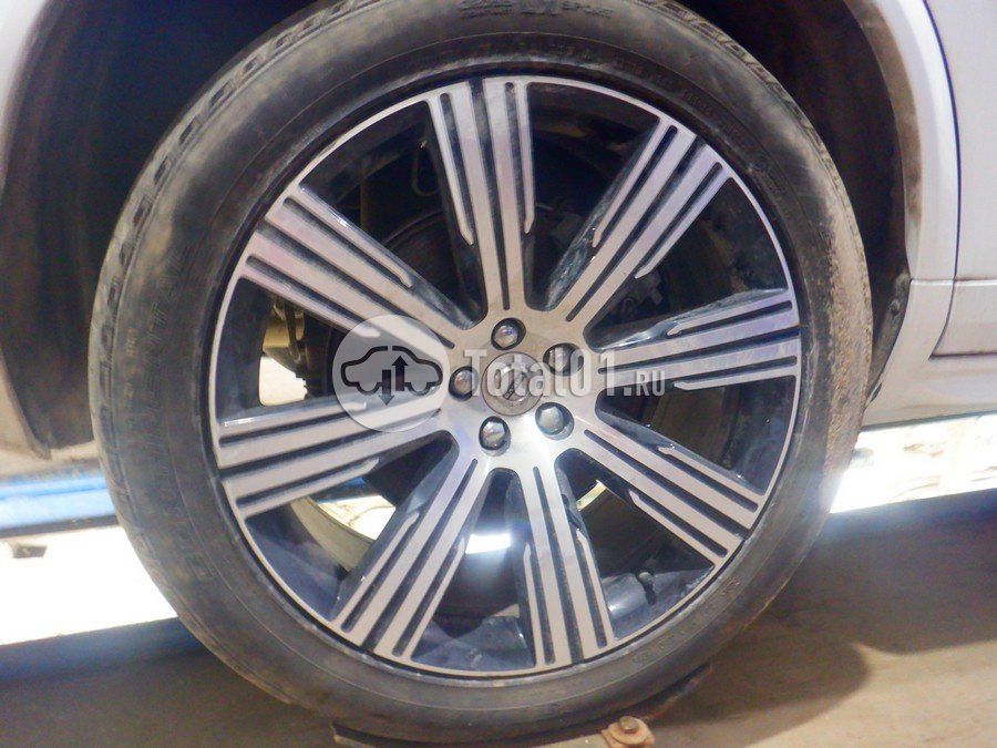 Фото Volvo XC90 236