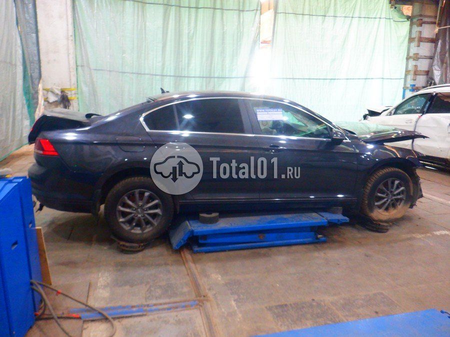 Фото Volkswagen Passat 12