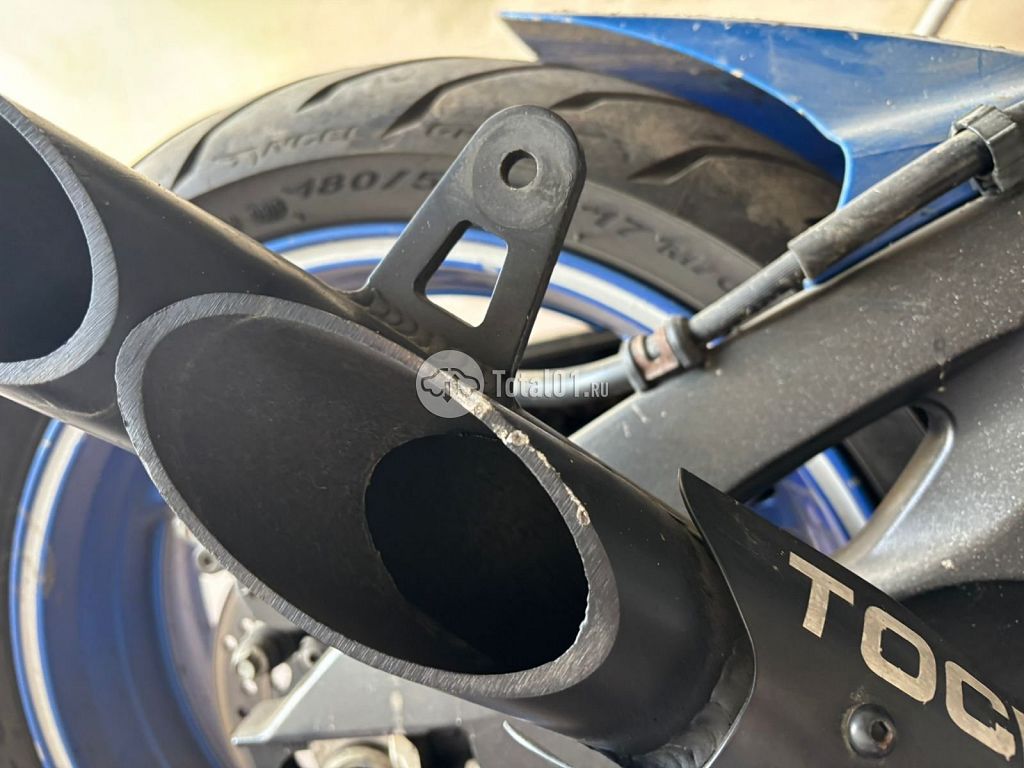 Фото Suzuki GSX-R600 18