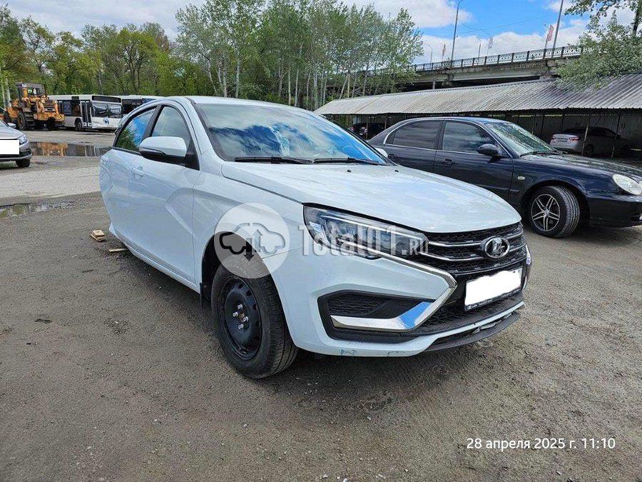 Фото ВАЗ (LADA) Vesta 8