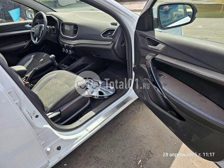 Фото ВАЗ (LADA) Vesta 178