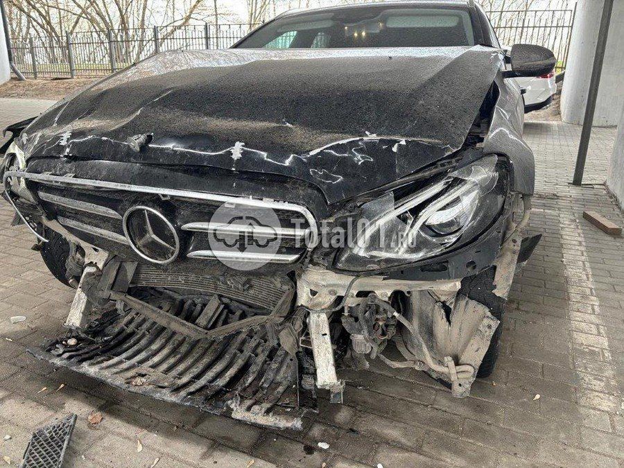Фото Mercedes-Benz E-класс 128