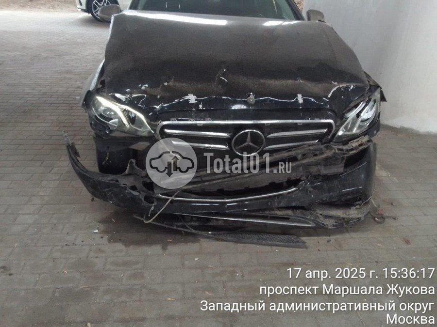 Фото Mercedes-Benz E-класс 184