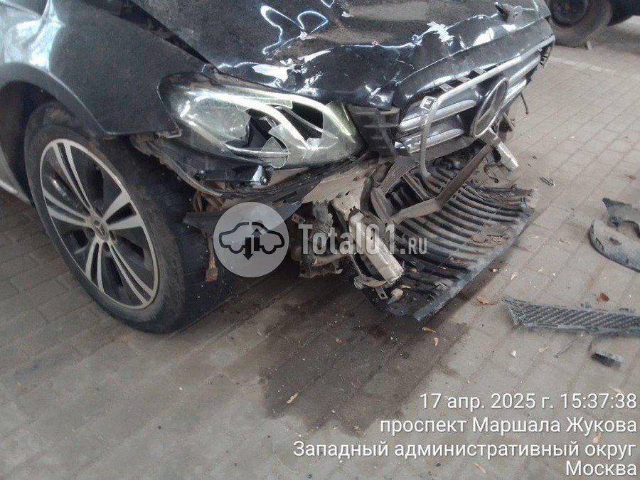 Фото Mercedes-Benz E-класс 238
