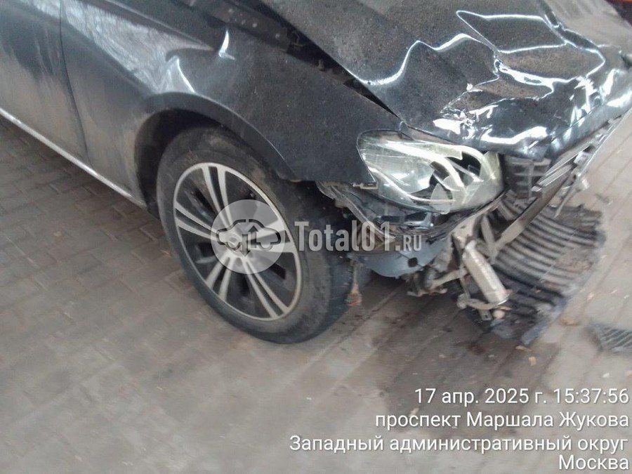Фото Mercedes-Benz E-класс 252