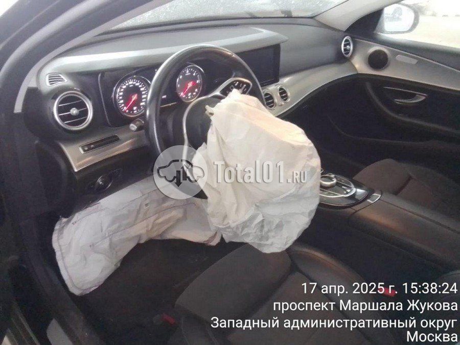 Фото Mercedes-Benz E-класс 268
