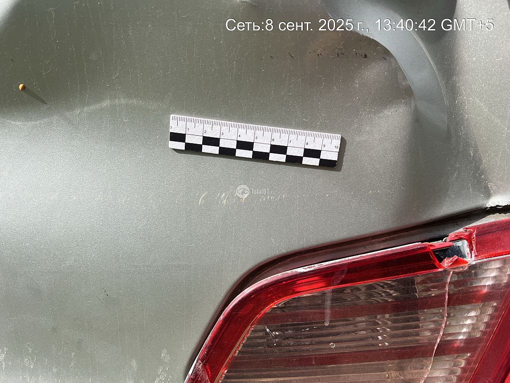 Фото Nissan Skyline 18