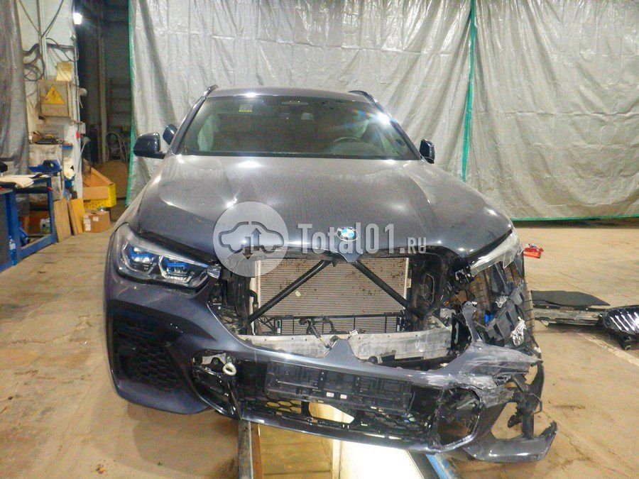 Фото BMW X6 4