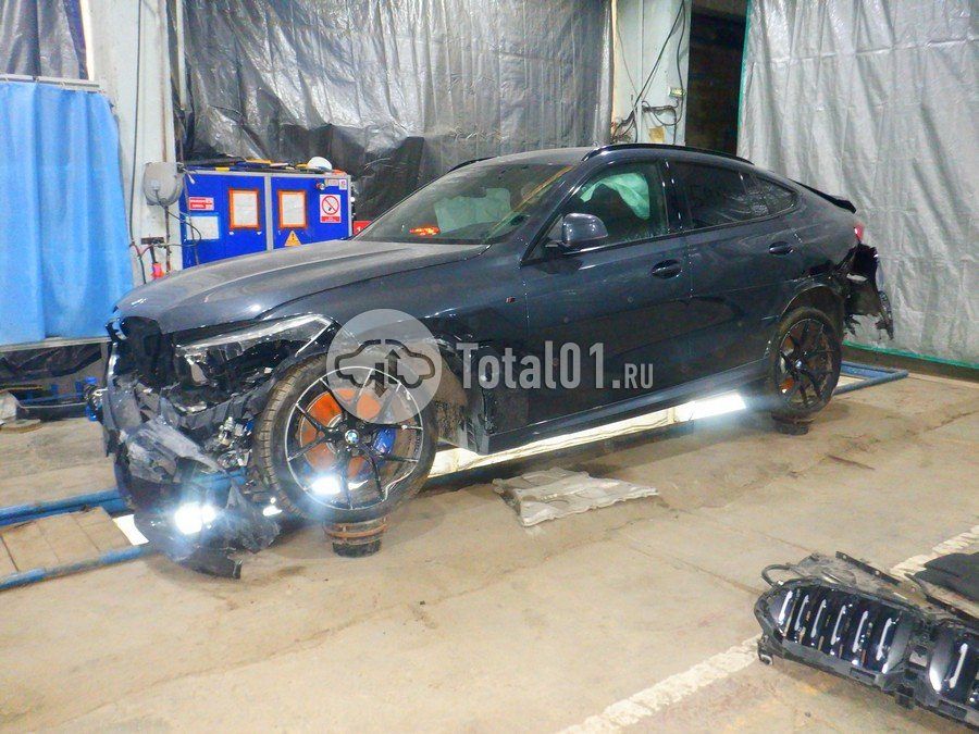 Фото BMW X6 8