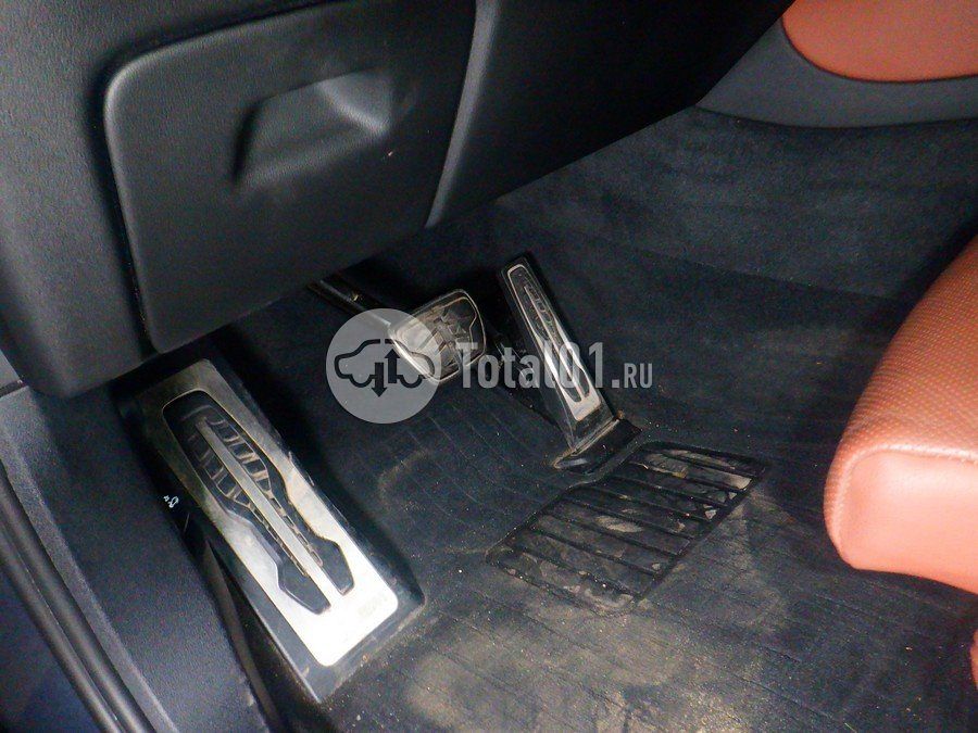 Фото BMW X6 102