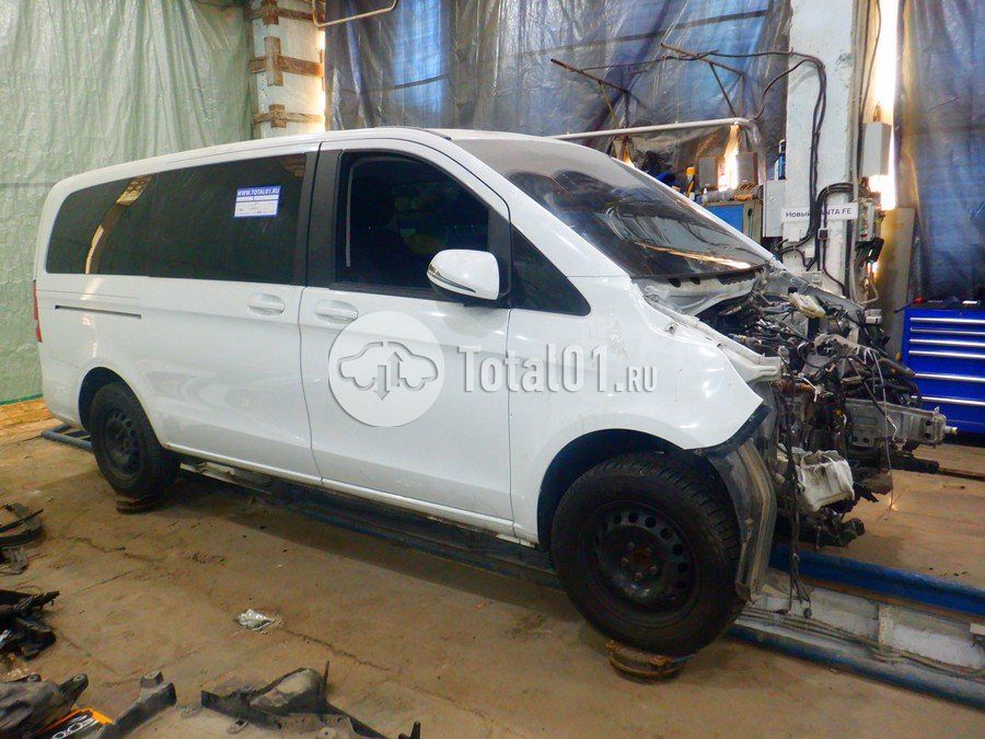 Фото Mercedes-Benz V-класс 12