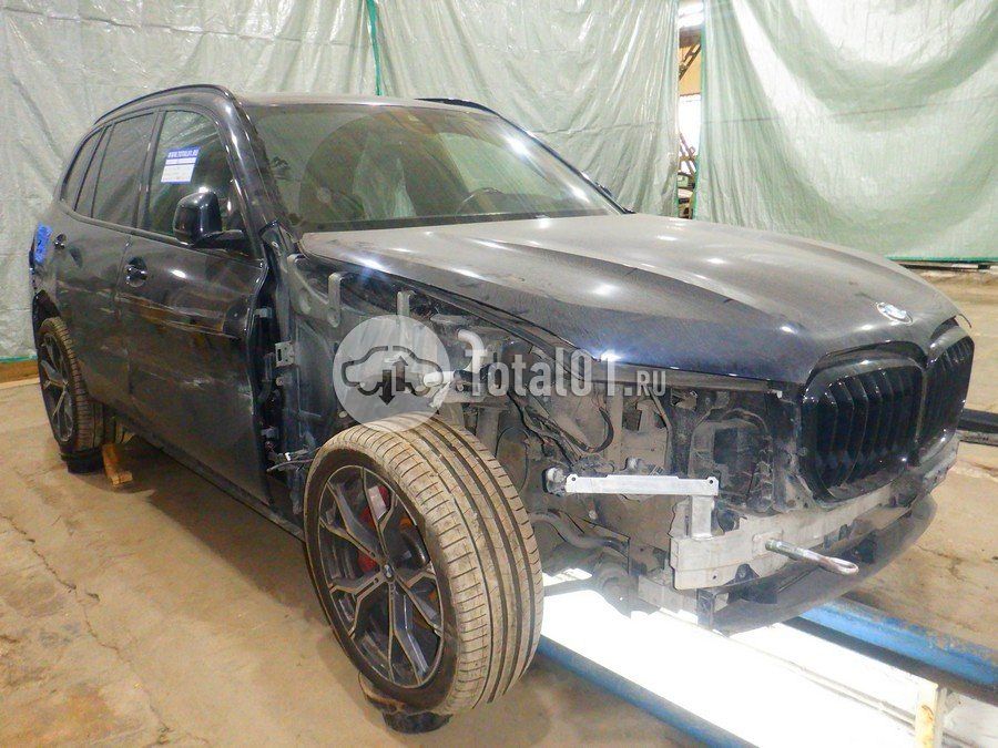 Фото BMW X5 6