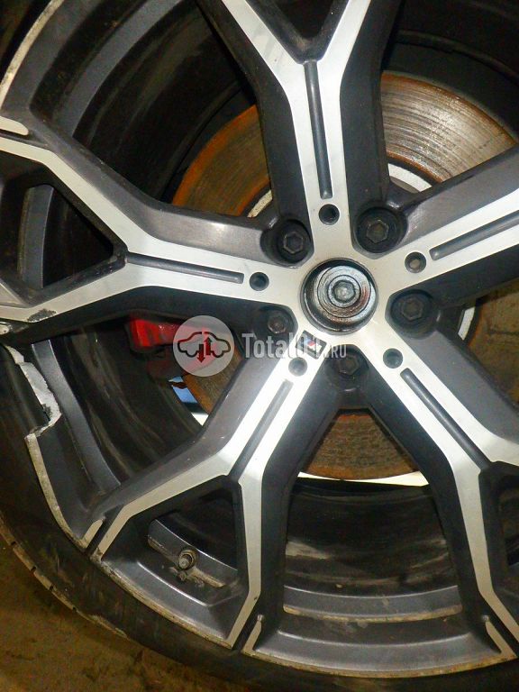 Фото BMW X5 250