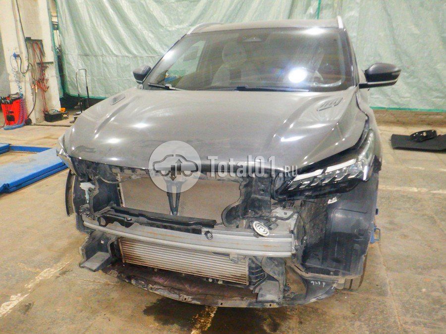Фото Geely Coolray 4