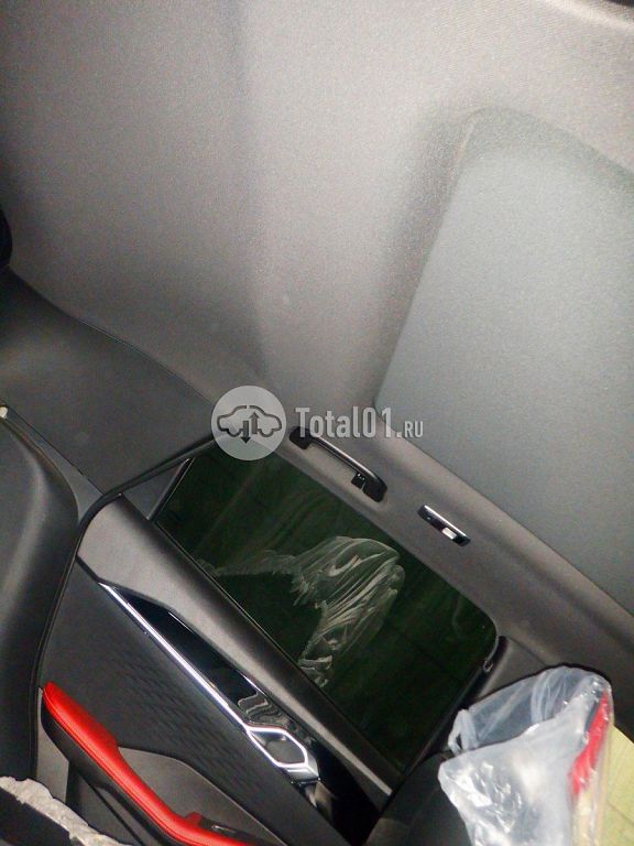 Фото Geely Coolray 46